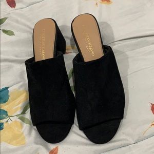 Black sandle heels